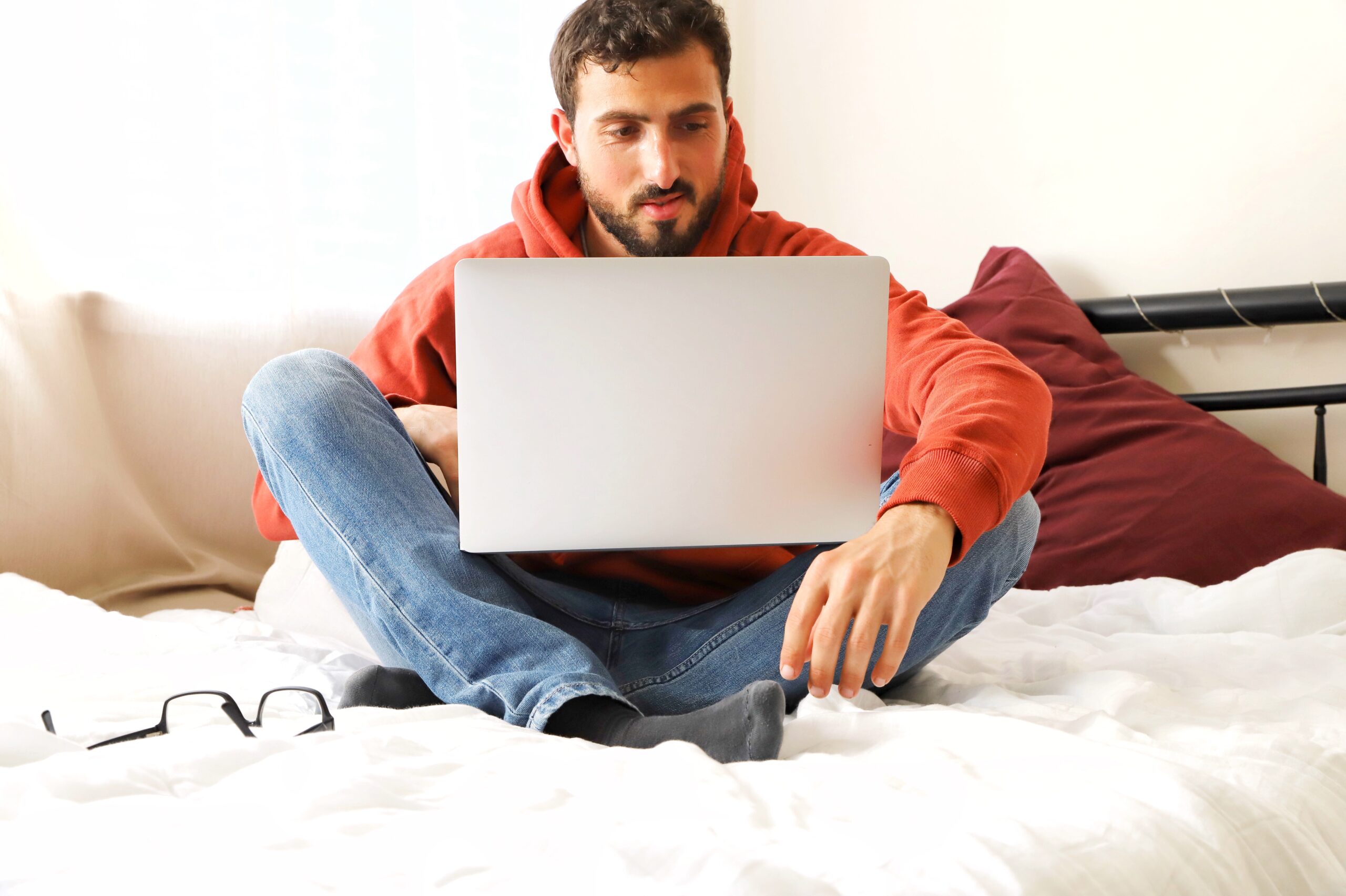 Virtual Workspace Mastery: Navigating Remote Work with Essential Tips for Success