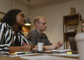 workplace communication best practices