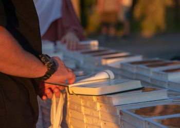 resume hobbies and interests section