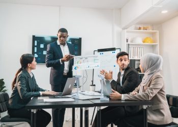 Effective Team Training, Group Discussion Teamwork in Office, Enhancing Professional Communication